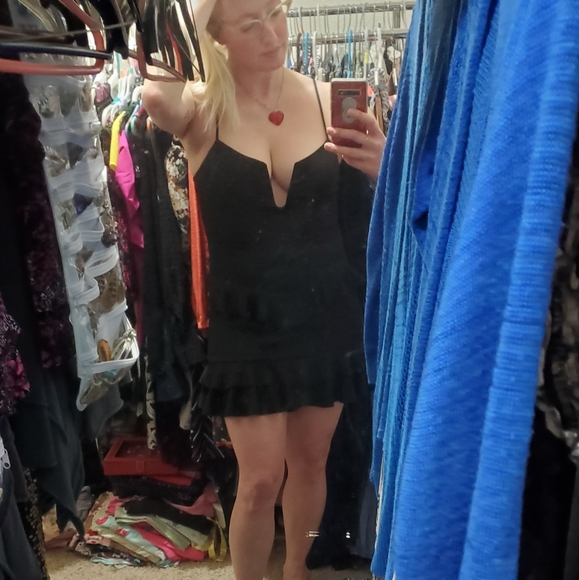 Forever 21 Sexy LBD Little Black Dress Like New Sz L or 8/10 - Picture 2 of 14